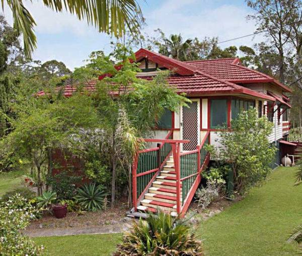 493 Middle Road, GREENBANK, QLD 4124 AUS