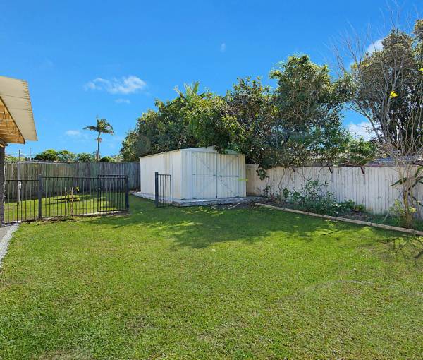 9 Lockerbie Court, Boronia Heights, QLD 4124 AUS