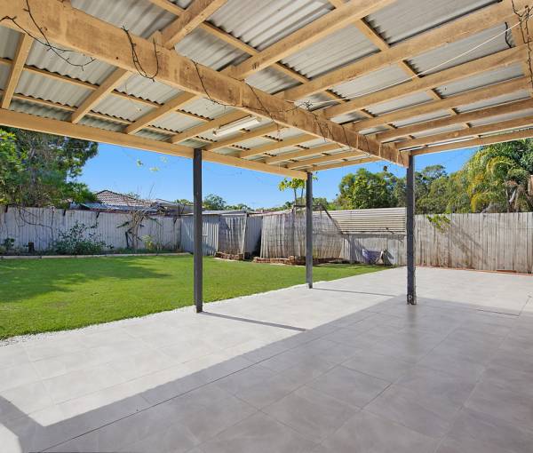 9 Lockerbie Court, Boronia Heights, QLD 4124 AUS