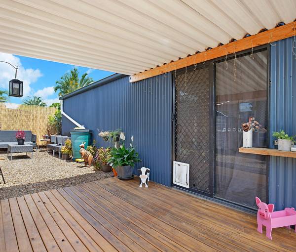 19 Gumview Close, Regents Park, QLD 4118 AUS