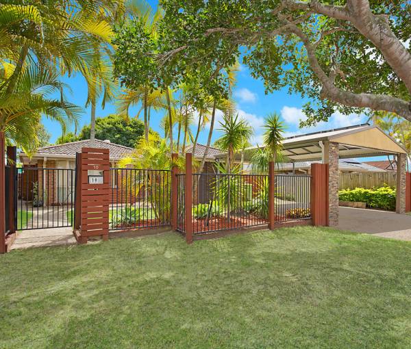 19 Gumview Close, Regents Park, QLD 4118 AUS